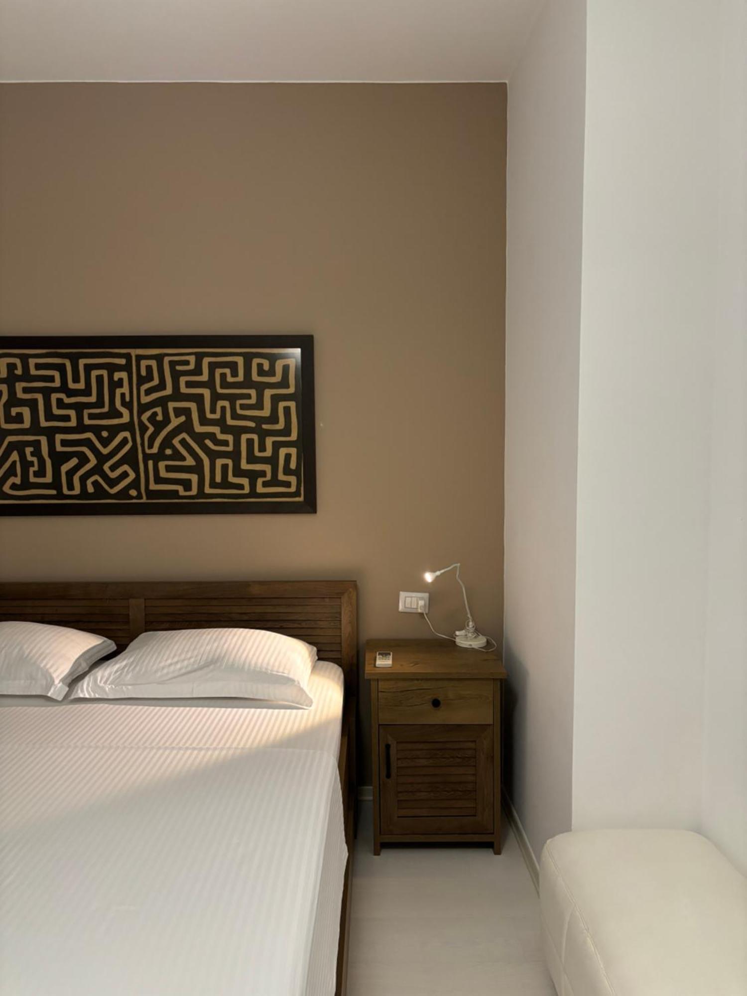Tam Serviced 2bdr Center No6 Apartment *