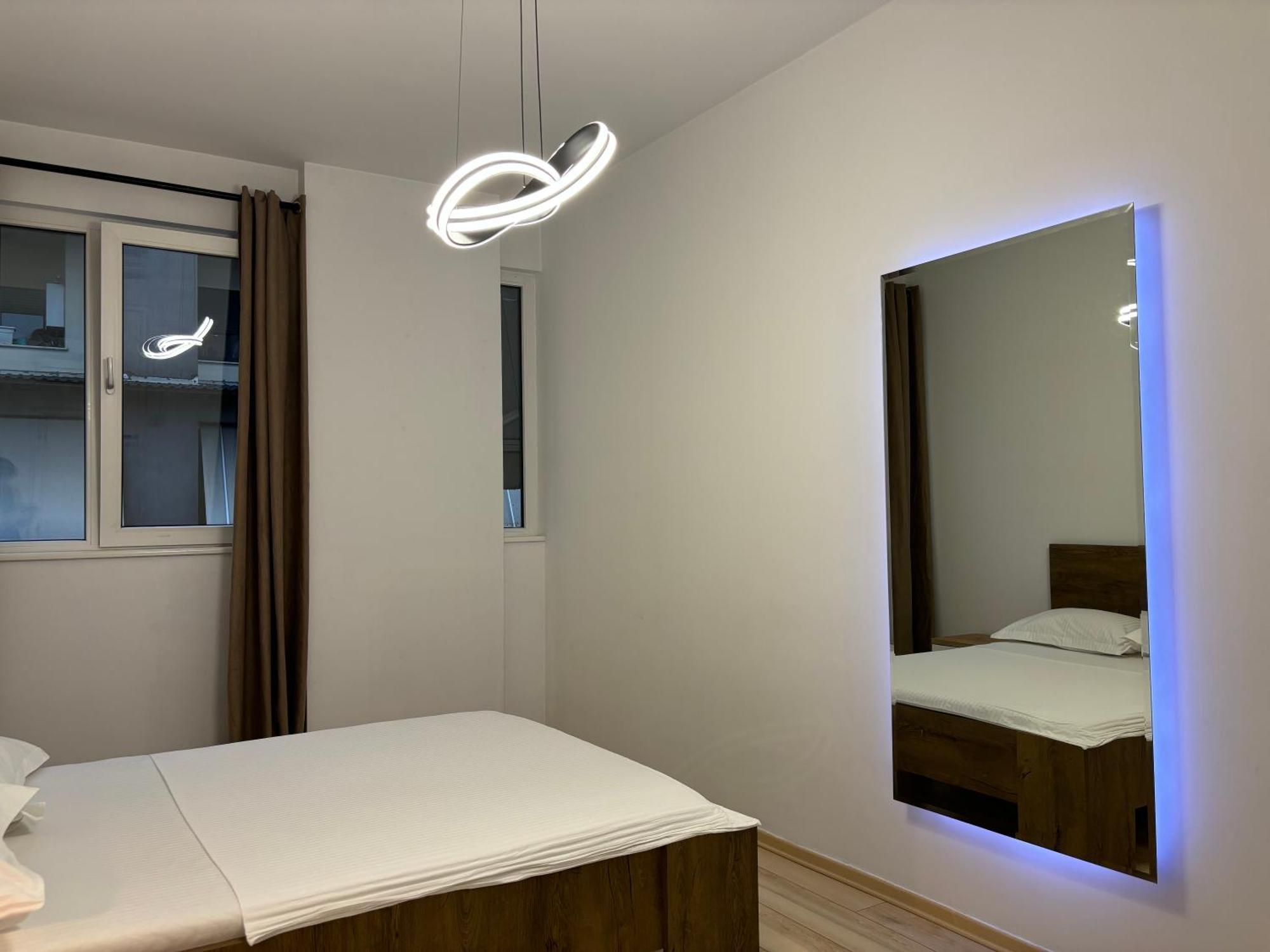 Apartment Tam Serviced 2bdr Center No6 Tirana
