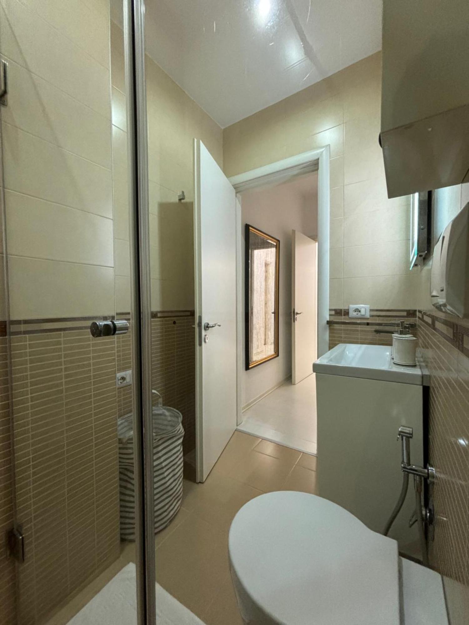 Apartment Tam Serviced 2bdr Center No6 Tirana